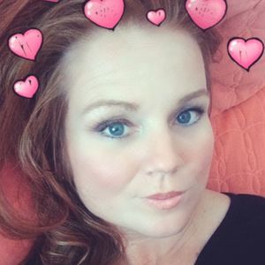 Meet your Posher, Alicia